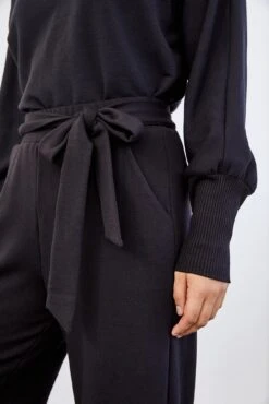 Coco Luxe Fleece Pants -AGOLDE Style 0117CocoLuxeBlack 8162 web