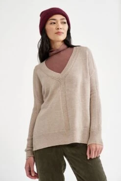 Normandy Sweater - Oatmeal - ReAmour -AGOLDE Style 0146 Normandy Oatmeal 0184 web 96f713e3 ae73 4da2 9da7 71d7e3d45b9c
