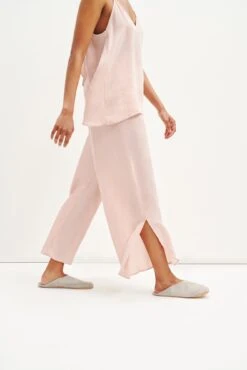 Sol Cottonseed Cupro Pant - Rose -AGOLDE Style 0353 Sol Pant Rose 1293 web 5a4f76bf dc32 4213 a9cc debdb67e789e