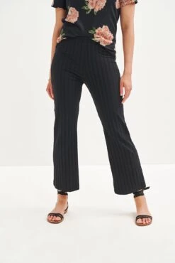 Gwen Ribbed Pants - ReAmour -AGOLDE Style 0389 Gwen Black 1688 web 50e88928 6d84 49ba 815e 7252321f0f9d