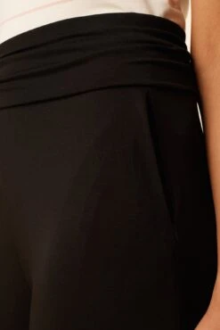 Fontaine Dream Knit Pant - Black - ReAmour -AGOLDE Style 0462 Fontaine Black 4 266ed8fa 7030 48b2 98eb 27e9944a8b52