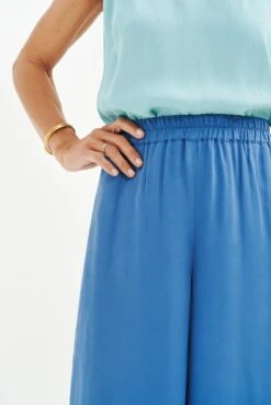 Leo Cottonseed Cupro Pants - Slate -AGOLDE Style 0565 Leo Cupro Slate 1200 web 261d061b cdf4 410c 8533 64cb8e10c71e