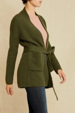 Zuma Wool Cardigan - Olive -AGOLDE Style 0627 Zuma Olive 1606 web fdf6dc60 e3c4 422d a9b3 bc13c7c60ca1