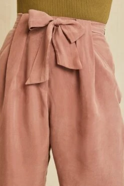 Eve Cottonseed Cupro Pants - Quartz -AGOLDE Style 0704 Eve Quartz 3848 web 69c30d76 eefc 48e1 b3b7 18e953aa66b5