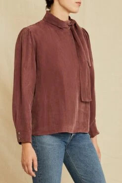 Olivet Cottonseed Cupro Blouse - Mocha -AGOLDE Style 0710 Olivet Cottonseed Cupro Mocha 1428 web 69dbf1bd 6a37 4abb b8d6 97a77c79ce31