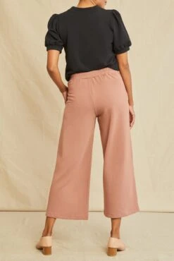 Eugenia Luxe Fleece Pants - Quartz -AGOLDE Style 0716 Eugenia Luxe Quartz 3450 web cc7e4f5c b38f 47a7 b3b6 a69dc7976139