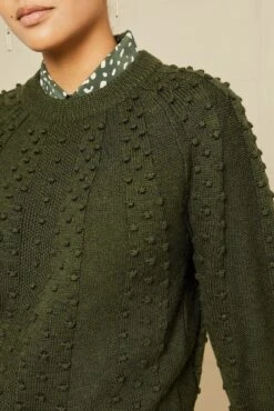 Laurel Wool Sweater - Olive - ReAmour -AGOLDE Style 0774 Laurel Olive 14919 web 8d94cb18 99a7 4945 9688 aaaab6c52633