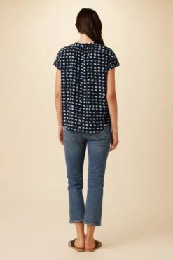 Renata Washable Silk Blouse - Squared Up Black 6 Renata Washable Silk Blouse - Squared Up Black -AGOLDE Style 1068 Renata Squared Up Black 3