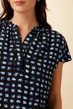 Renata Washable Silk Blouse - Squared Up Black 7 Renata Washable Silk Blouse - Squared Up Black -AGOLDE Style 1068 Renata Squared Up Black 4