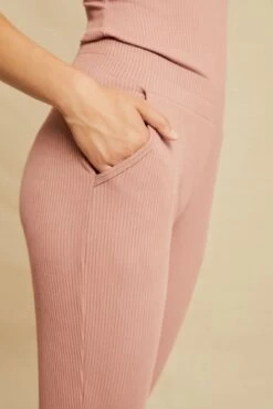 Skylar Paris Rib Joggers - Quartz -AGOLDE Style 2050SkylarParisRibQuartz 0830 web 161471bb 8ea3 4fda 9def 8e92769cc55d