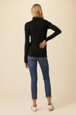 Flannery Dream Knit Turtleneck - Black Spruce Stripe -AGOLDE Style 2518 Flannery Stripe Harbor Stripe Black Spruce 3
