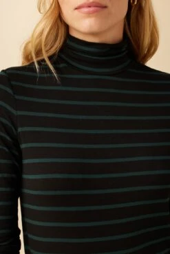 Flannery Dream Knit Turtleneck - Black Spruce Stripe -AGOLDE Style 2518 Flannery Stripe Harbor Stripe Black Spruce 4