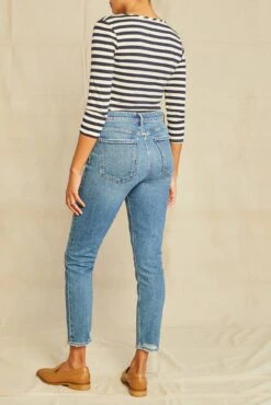 AGOLDE Nico High Rise Slim Fit Jean - Betray -AGOLDE Style 3RDPA6007BETRAY Nico High Rise Slim Betray 2988 web d5a8be98 f55e 4d4c b00a 5e46af41df71