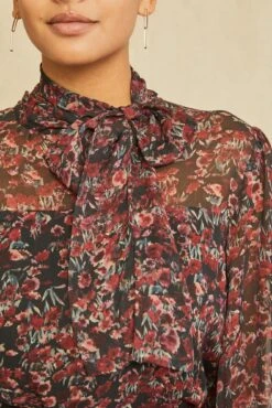 Lorenza Nouveau Silk Blouse -AGOLDE Style 5028 Lorenza Joshua Tree Floral 0331 web