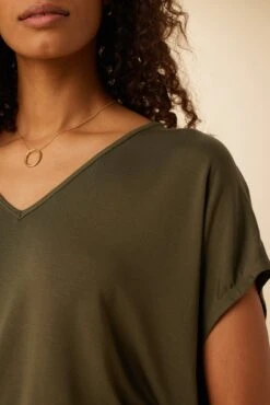 Mayr Dream Knit Tee - Vine 7 Mayr Dream Knit Tee - Vine -AGOLDE Style 7044 Mayr Vine 4