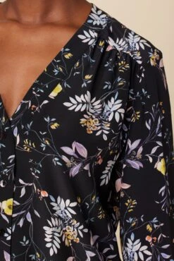 Kaya Washable Silk Blouse - French Jardin Black -AGOLDE Style 8509 Kaya French Jardin Black 4