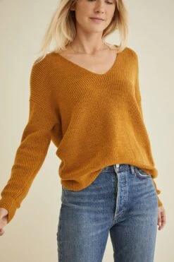 Belicia Cashfeel Sweater - ReAmour