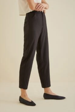 Dava Silk Noil Pants - Navy - ReAmour -AGOLDE Style 9434 Dava Black 0942 web a7d0106c d273 4e51 8540 1fbde817bf41