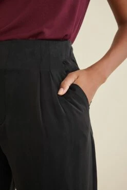 Parnel Silk Pants - ReAmour -AGOLDE Style 9622 Parnel Black 2600 web e8b34733 2201 4c73 976e 4fd012dae594
