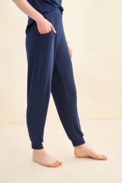 Skylar Dream Rib Joggers - Ocean -AGOLDE Style 9687 Skylar Dream Rib Navy 1158 web d8db4693 64c1 43d3 98a6 b50c72dc83cb