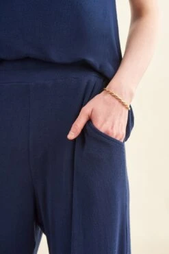 Skylar Dream Rib Joggers - Ocean -AGOLDE Style 9687 Skylar Dream Rib Navy 1191 web 0e75ec88 8197 42bd baf2 1caaf2ad6c25