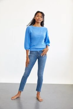 Imelda Sweater - Ice Blue -AGOLDE Style 9710 Imelda Ice Blue 1061 web bc6e3463 437e 4539 801c 74e81f377065