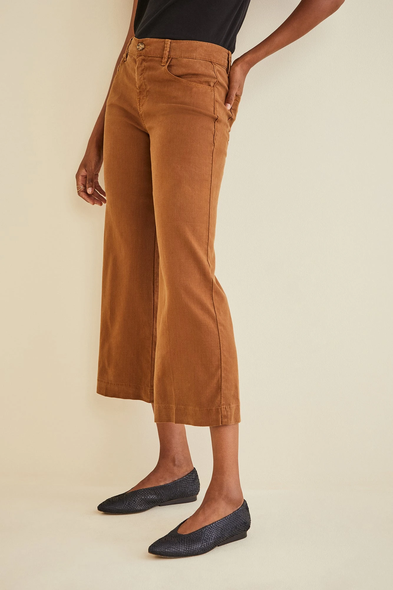 Annabelle Wide Leg Cropped Pant - Tobacco 2 Annabelle Wide Leg Cropped Pant - Tobacco - Image 2