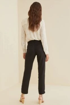Oralie Pants - ReAmour 20 Oralie Pants - ReAmour -AGOLDE Style Oralie Black 1564 web 1f3f3b63 35ab 4602 b354 66d0654d4e9e