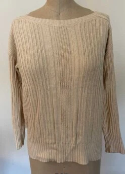 Venus 3/4 Sleeve Sweater - ReAmour